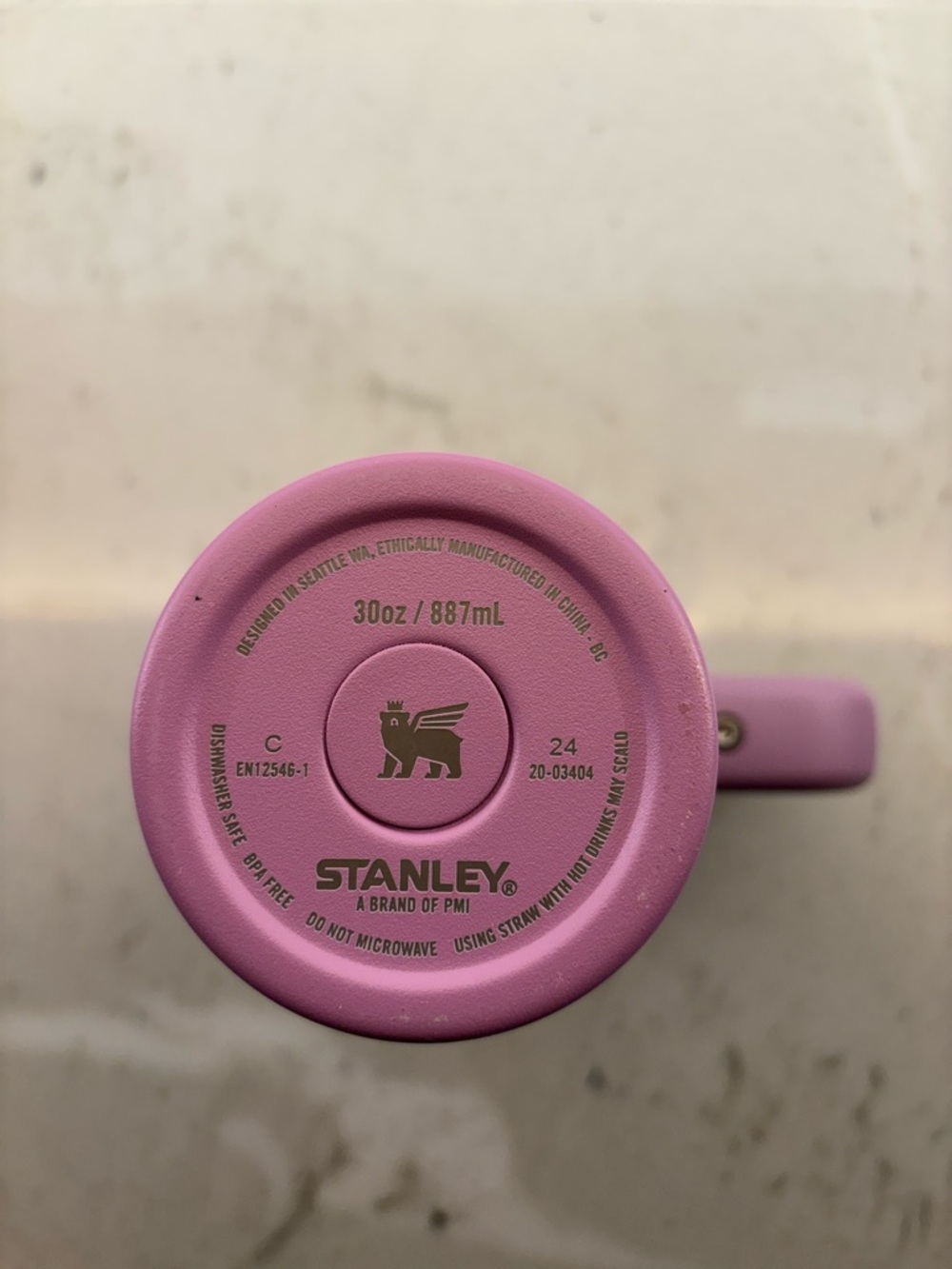 Stanley Quencher H2.0 FlowState Tumbler in lilac 30 ounces - Picture 3 of 7